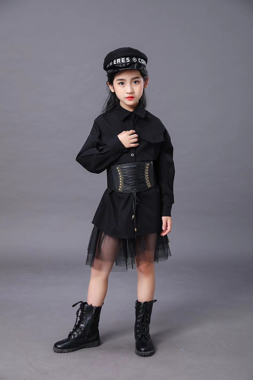 Zwart pak voor kinderen Meisje - Summer Clothing Model recensie en prijs